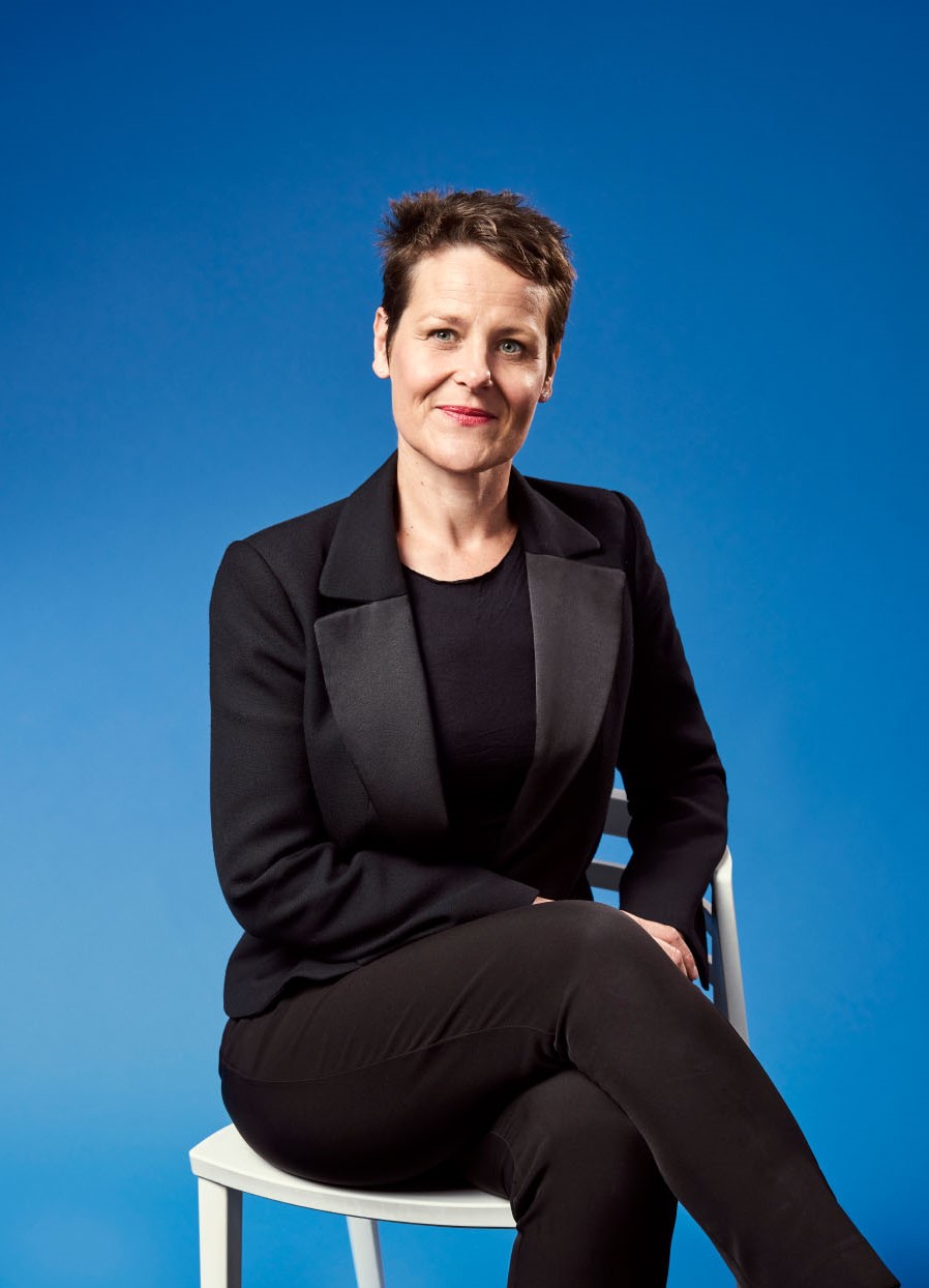 Kirsten Gray Barrister Portrait crop